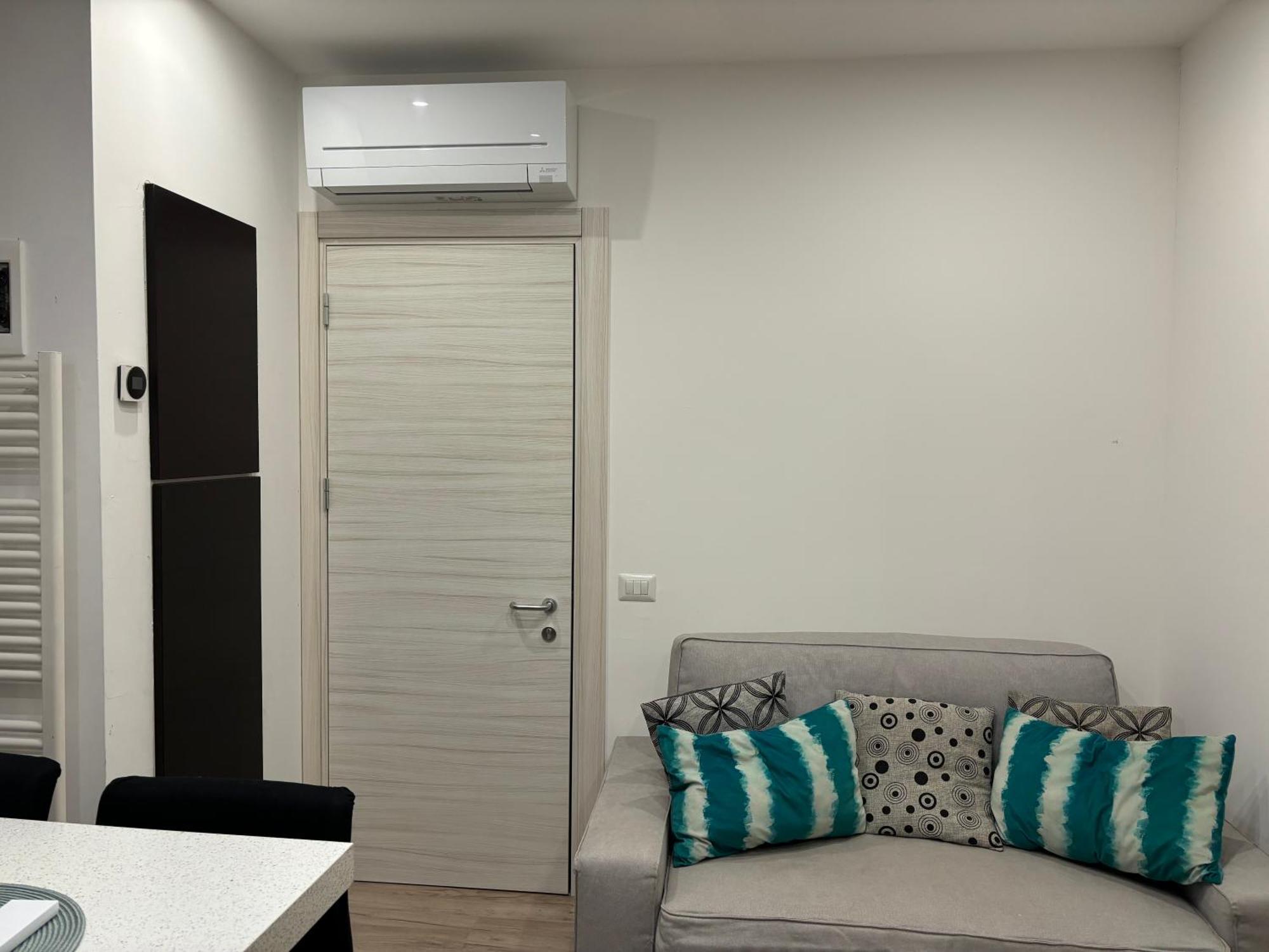 Royal Milano Linate Apartments Pantigliate Buitenkant foto